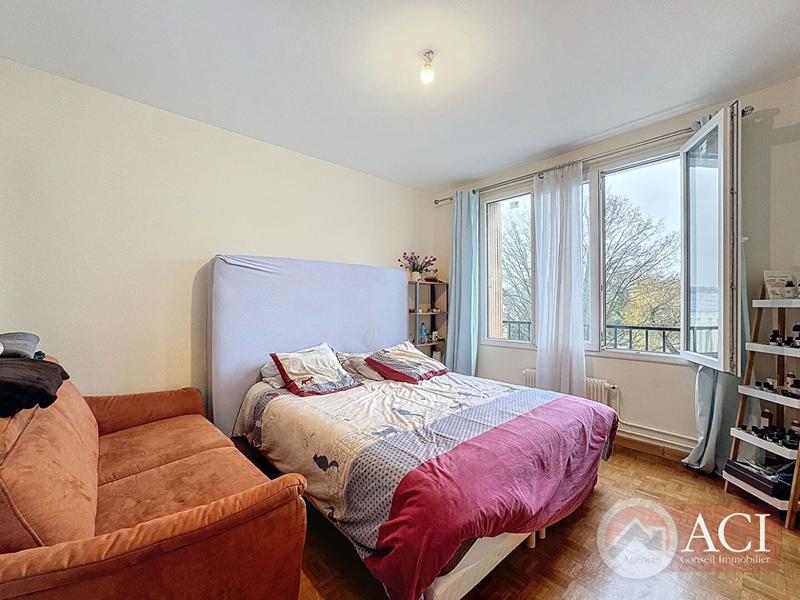 Appartement - 91 m² - 4 pièces