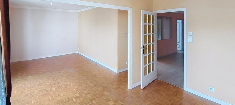 Appartement - 102 m² - 5 pièces