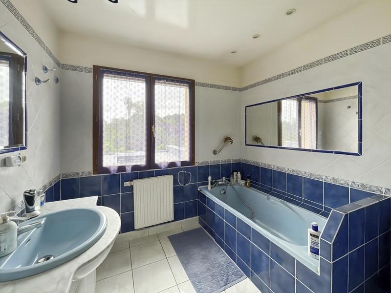 Maison - 128 m² - 5 pièces