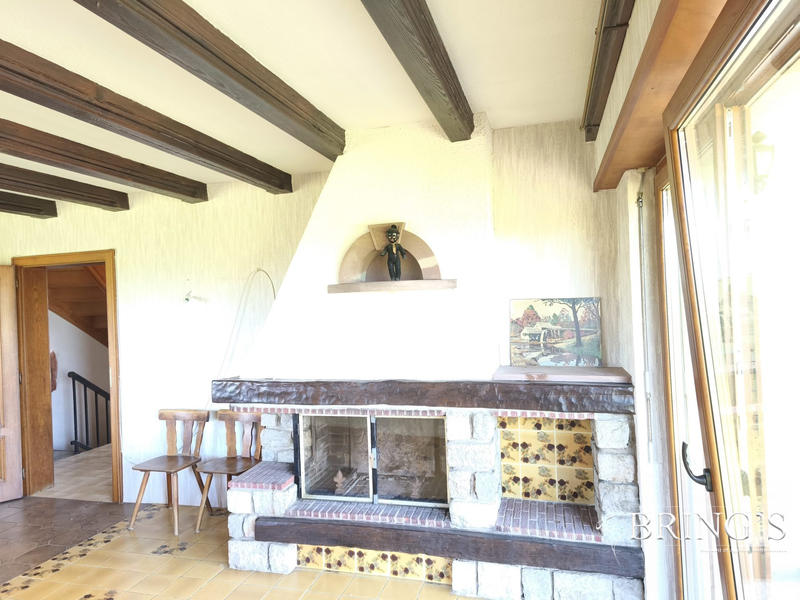 Maison - 308 m² - 11 pièces