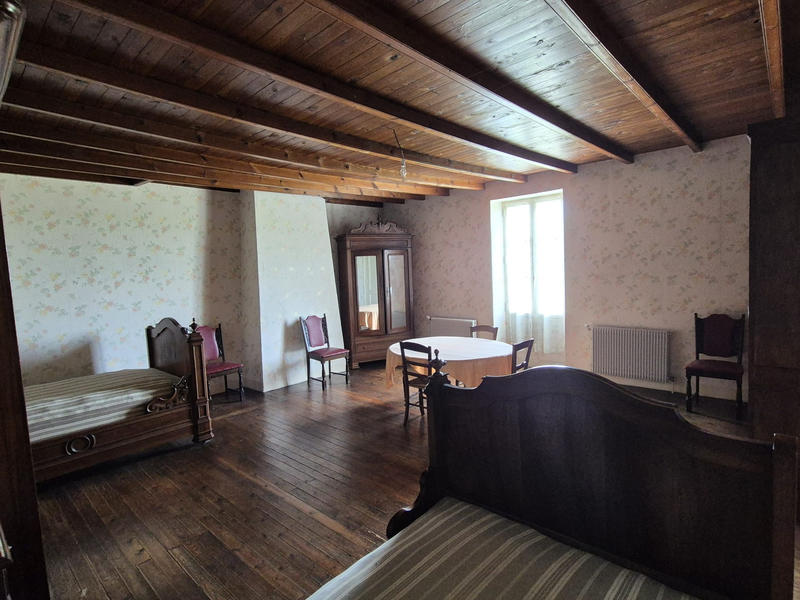 Maison - 160 m² - 5 pièces