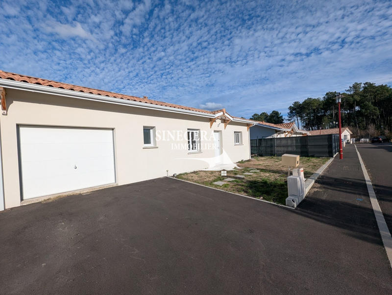 Maison contemporaine - 89 m² - 5 pièces