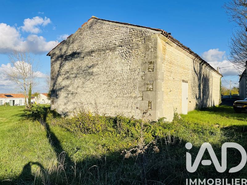 Ferme - 170 m² - 1 pièce