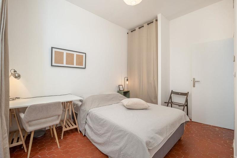 Appartement - 92 m² - 5 pièces