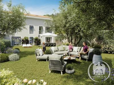 Appartement - 94 m² - 4 pièces