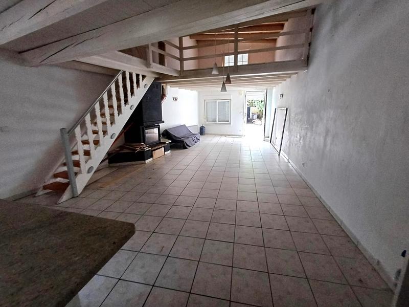 Maison - 90 m² - 3 pièces