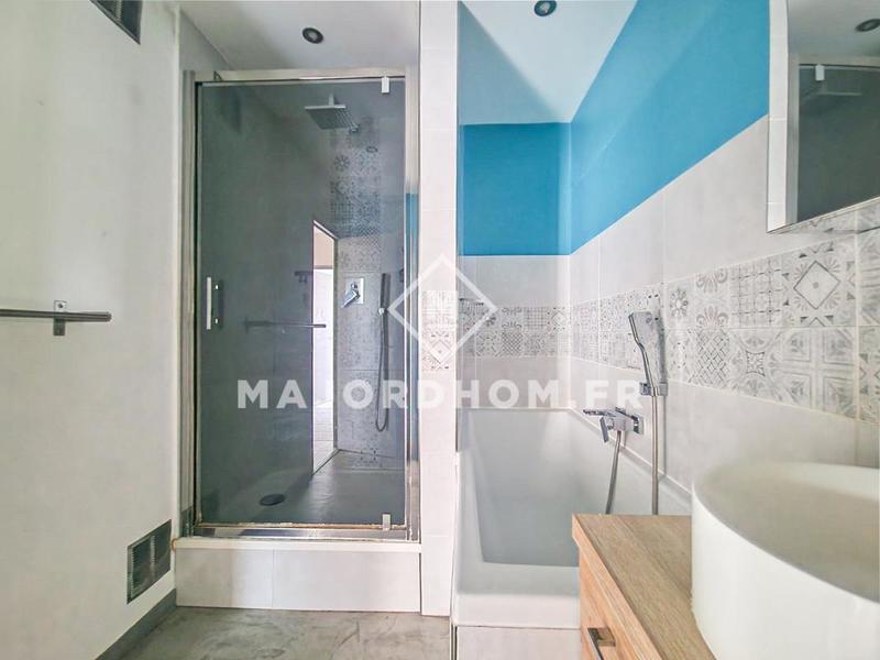 Appartement - 100 m² - 4 pièces