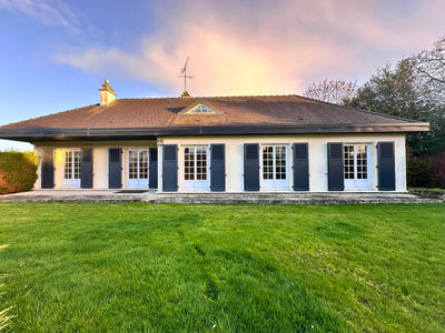 Maison - 160 m² - 7 pièces