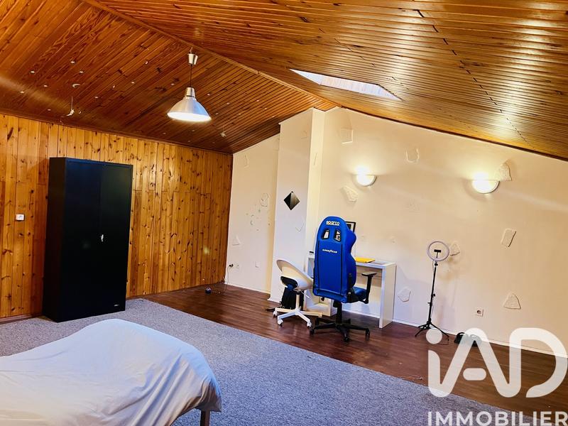 Maison de village - 208 m² - 8 pièces