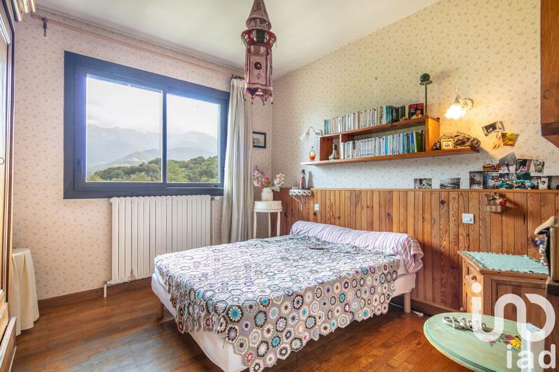 Maison - 99 m² - 4 pièces