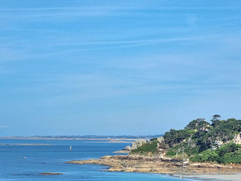 Maison contemporaine - 107 m² - 6 pièces