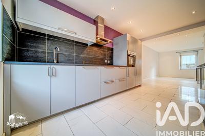Maison - 110 m² - 4 pièces