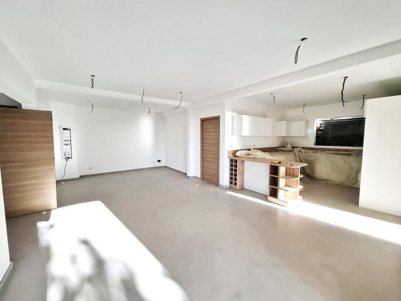 Appartement - 101 m² - 4 pièces
