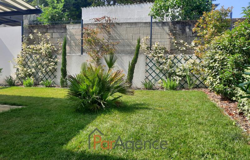 Maison - 104 m² - 4 pièces