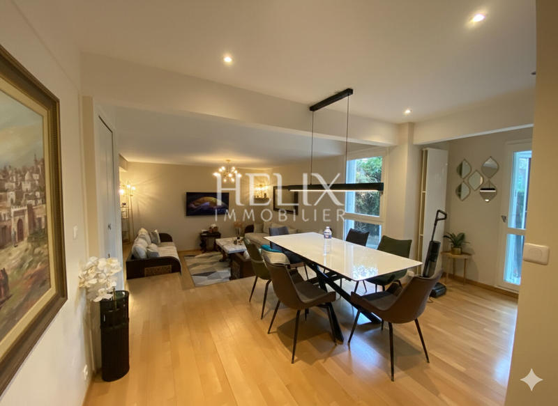 Appartement - 105 m² - 3 pièces