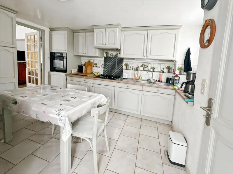 Maison - 92 m² - 4 pièces