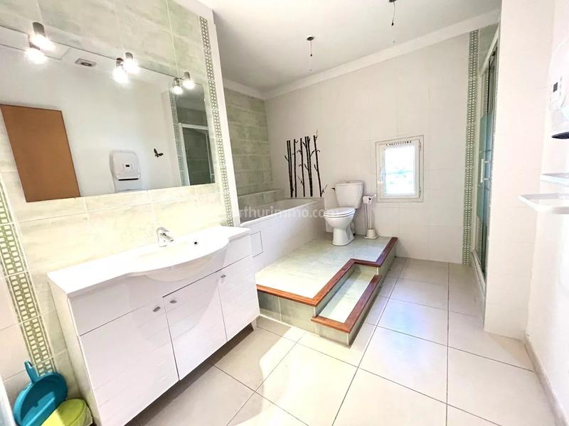 Maison - 122 m² - 5 pièces