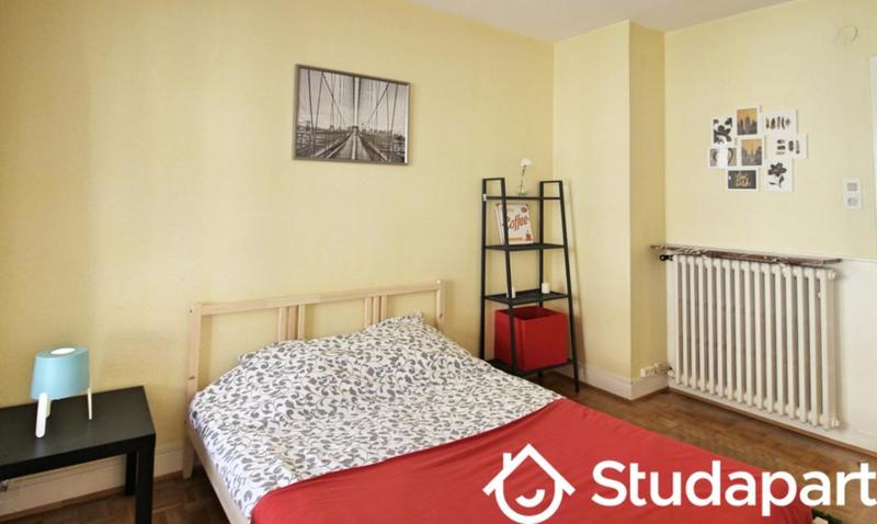 Chambre - 15 m² - 1 pièce