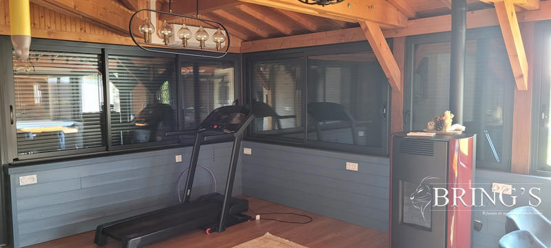 Maison contemporaine - 168 m² - 7 pièces