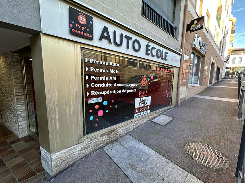 Local commercial - 52 m²