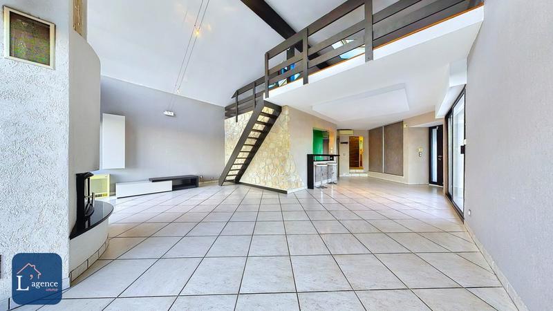 Maison - 174 m² - 6 pièces