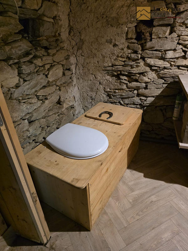 Maison ancienne - 69 m² - 2 pièces