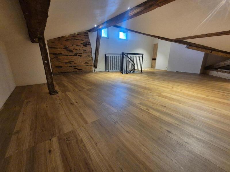 Appartement - 135 m² - 5 pièces