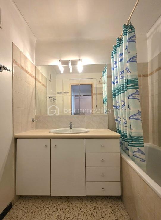 Appartement - 56 m² - 3 pièces