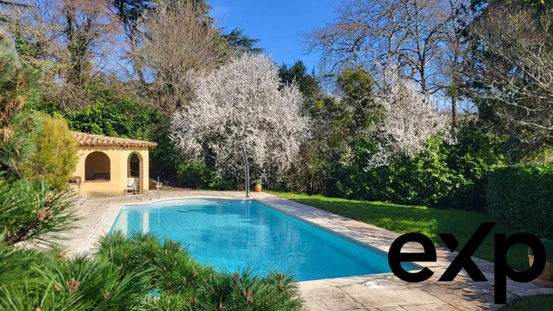 Maison - 165 m² - 5 pièces