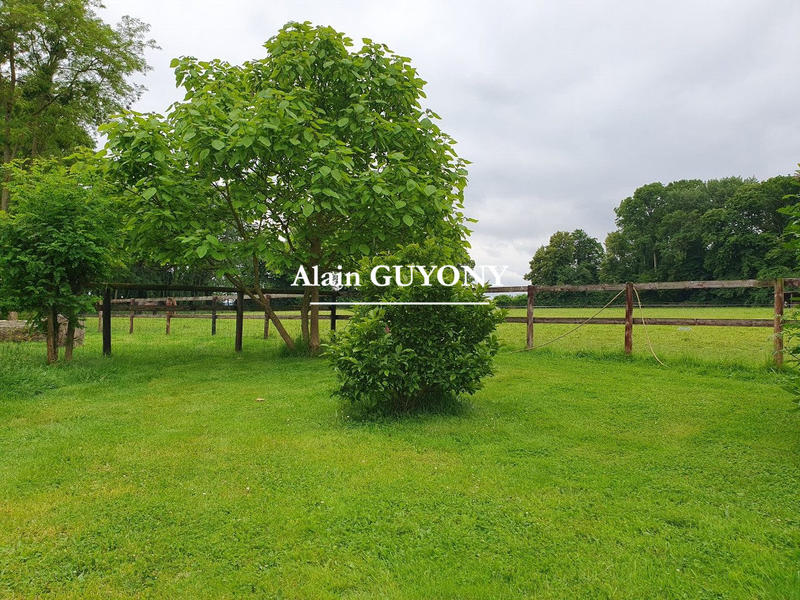 Maison - 714 m² - 21 pièces