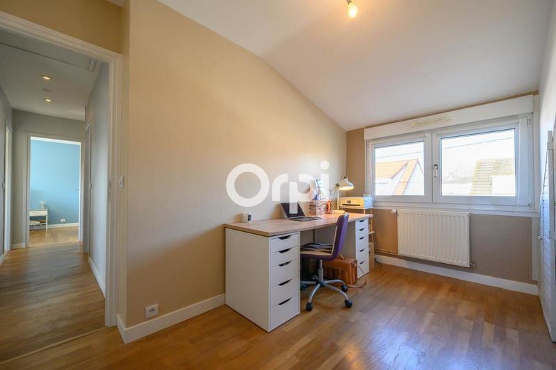 Maison - 105 m² - 5 pièces