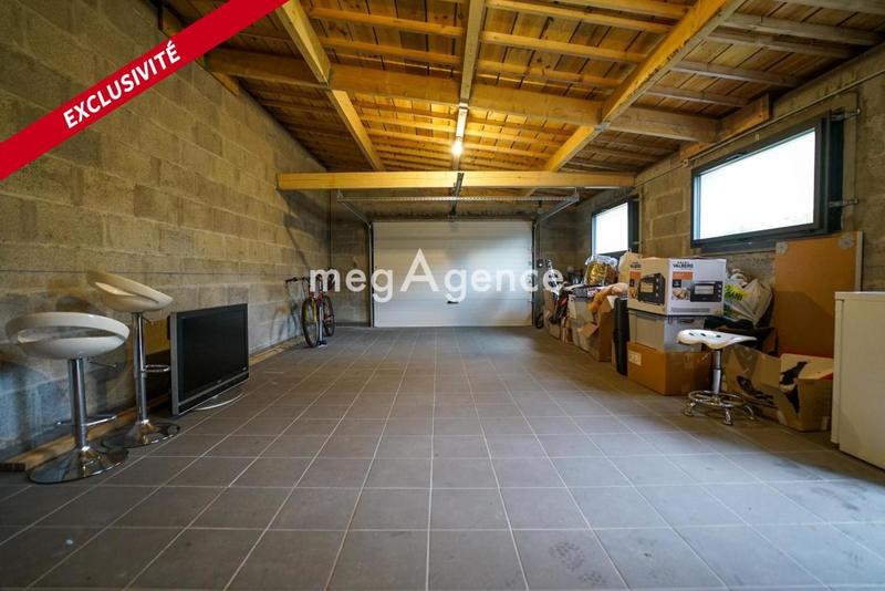Maison - 85 m² - 5 pièces