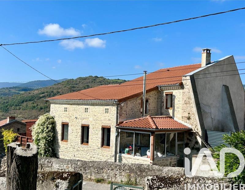 Maison - 120 m² - 6 pièces