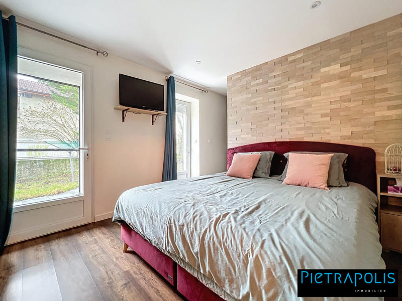 Maison - 122 m² - 5 pièces