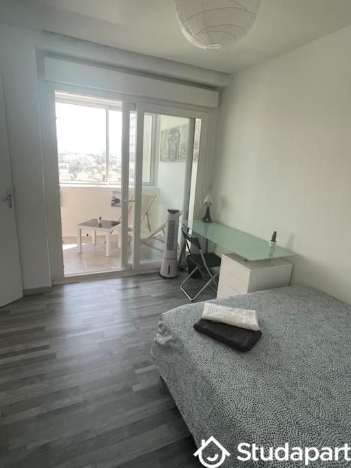 Chambre - 8 m² - 1 pièce