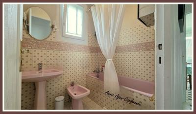 Maison - 101 m² - 5 pièces