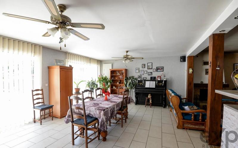 Maison - 133 m² - 6 pièces