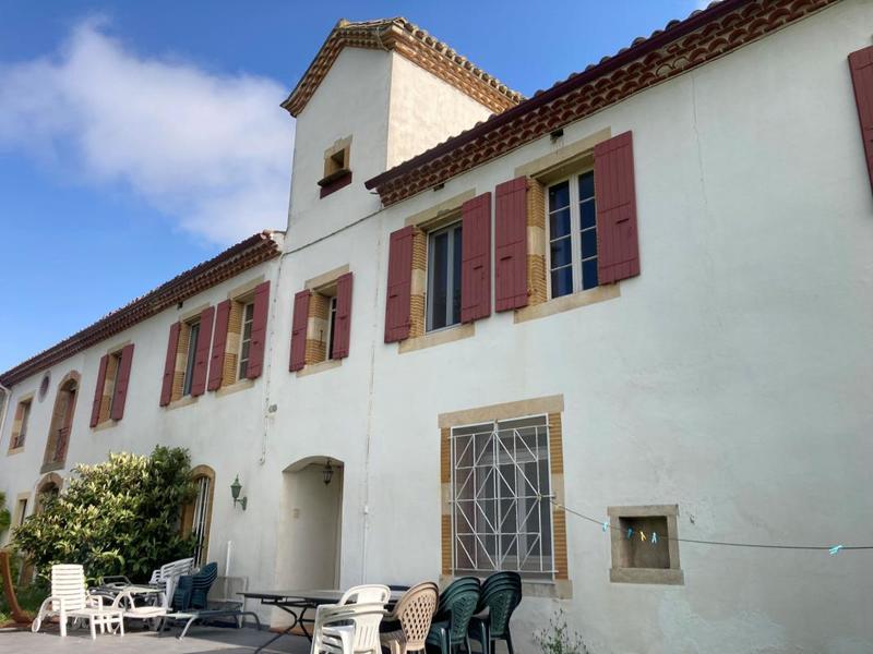 Propriété - 620 m² - 18 pièces