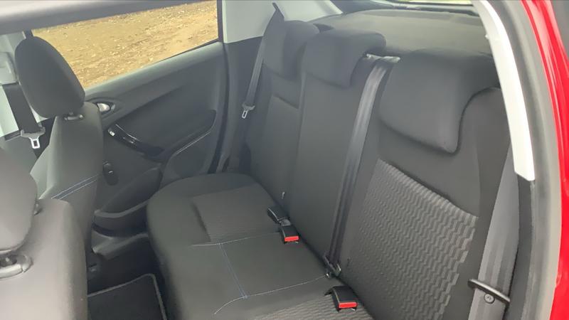 Peugeot 208 I 1.2 PureTech 82 Style - 5 places