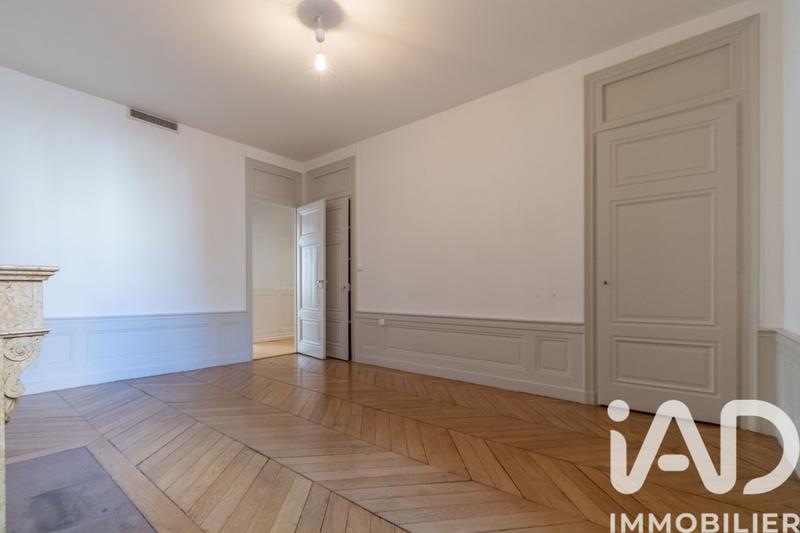 Appartement - 130 m² - 4 pièces
