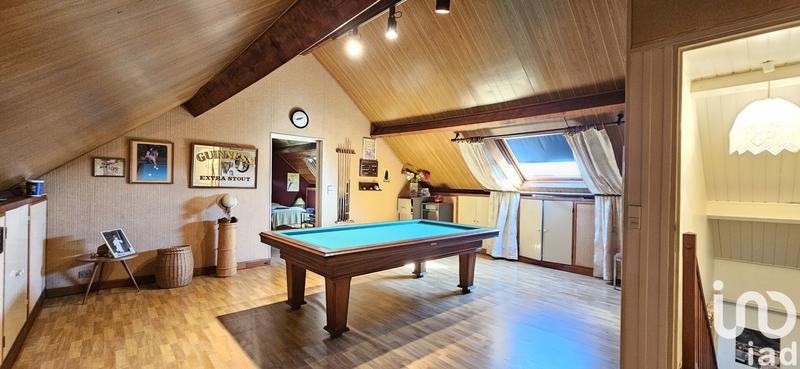 Maison - 166 m² - 8 pièces