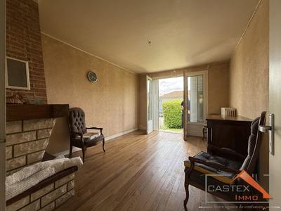 Maison - 95 m² - 5 pièces