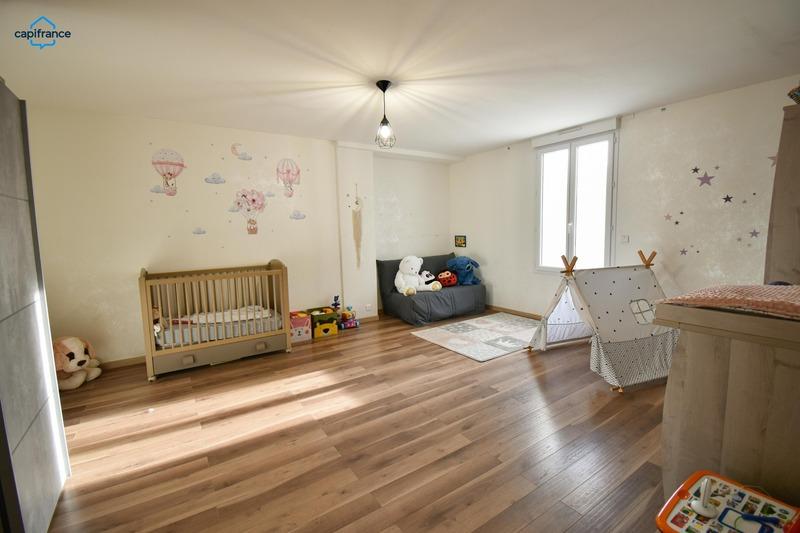 Longère - 232 m² - 6 pièces