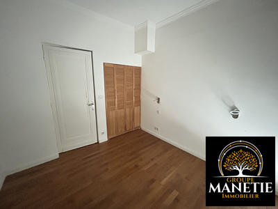 Appartement - 80 m² - 3 pièces