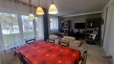 Maison - 142 m² - 7 pièces