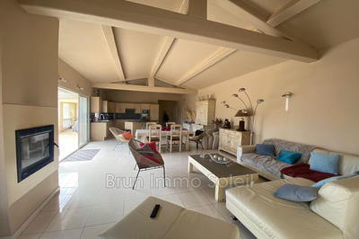 Villa - 130 m² - 4 pièces