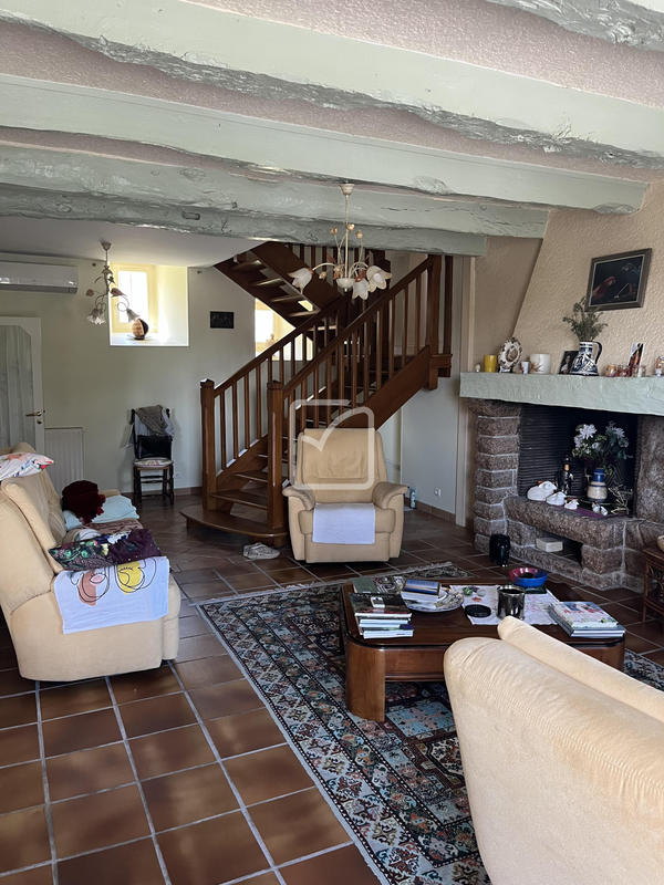 Maison - 310 m² - 10 pièces