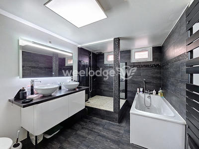 Maison - 149 m² - 4 pièces