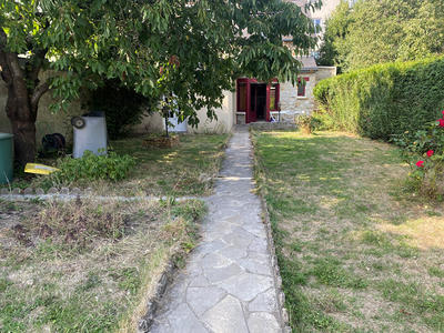 Maison - 92 m² - 5 pièces