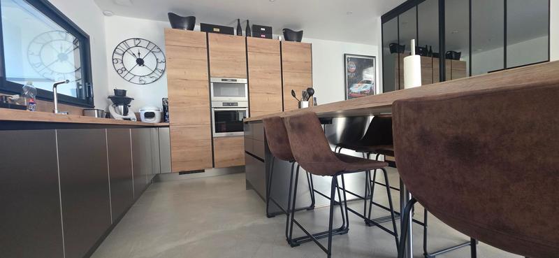 Maison - 146 m² - 6 pièces